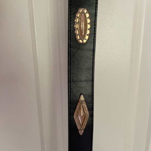 Vintage Genuine Leather Belt Made in USA with Metal Embellishments Black/Silver - Picture 3 of 11